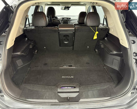 Серый Ниссан Rogue, объемом двигателя 2.49 л и пробегом 125 тыс. км за 20000 $, фото 40 на Automoto.ua