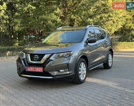 Серый Ниссан Rogue, объемом двигателя 2 л и пробегом 147 тыс. км за 15900 $, фото 1 на Automoto.ua