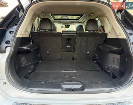 Сірий Ніссан Rogue, об'ємом двигуна 2.49 л та пробігом 87 тис. км за 17500 $, фото 9 на Automoto.ua