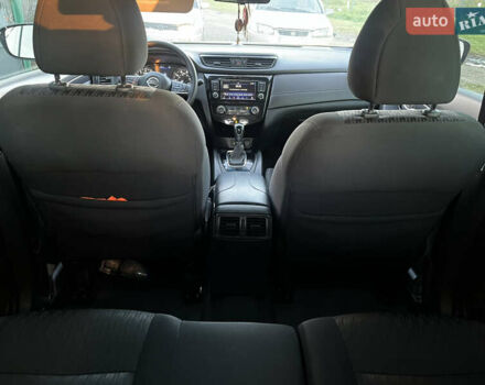 Серый Ниссан Rogue, объемом двигателя 2.49 л и пробегом 115 тыс. км за 12800 $, фото 66 на Automoto.ua