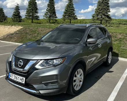 Сірий Ніссан Rogue, об'ємом двигуна 2.49 л та пробігом 70 тис. км за 15700 $, фото 1 на Automoto.ua