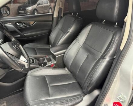 Серый Ниссан Rogue, объемом двигателя 2.5 л и пробегом 170 тыс. км за 12999 $, фото 5 на Automoto.ua