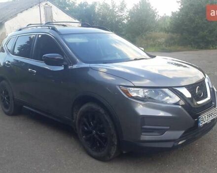 Серый Ниссан Rogue, объемом двигателя 2.5 л и пробегом 173 тыс. км за 15500 $, фото 2 на Automoto.ua
