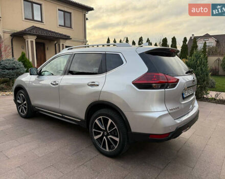 Сірий Ніссан Rogue, об'ємом двигуна 2.49 л та пробігом 87 тис. км за 17500 $, фото 4 на Automoto.ua