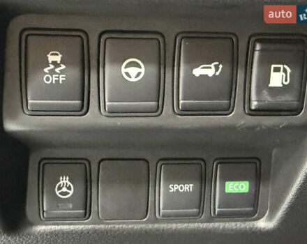 Серый Ниссан Rogue, объемом двигателя 2.49 л и пробегом 125 тыс. км за 20000 $, фото 28 на Automoto.ua