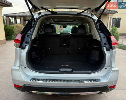 Сірий Ніссан Rogue, об'ємом двигуна 2.49 л та пробігом 87 тис. км за 17500 $, фото 8 на Automoto.ua