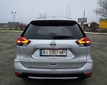 Серый Ниссан Rogue, объемом двигателя 2.49 л и пробегом 100 тыс. км за 17300 $, фото 4 на Automoto.ua