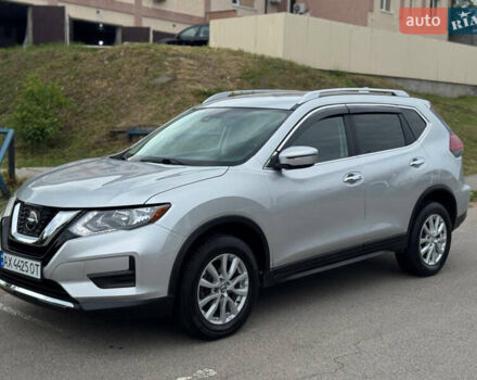 Сірий Ніссан Rogue, об'ємом двигуна 2.49 л та пробігом 61 тис. км за 16800 $, фото 2 на Automoto.ua