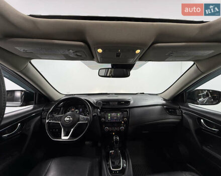 Серый Ниссан Rogue, объемом двигателя 2.49 л и пробегом 125 тыс. км за 20000 $, фото 36 на Automoto.ua