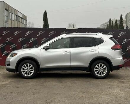 Серый Ниссан Rogue, объемом двигателя 2.5 л и пробегом 117 тыс. км за 14900 $, фото 4 на Automoto.ua
