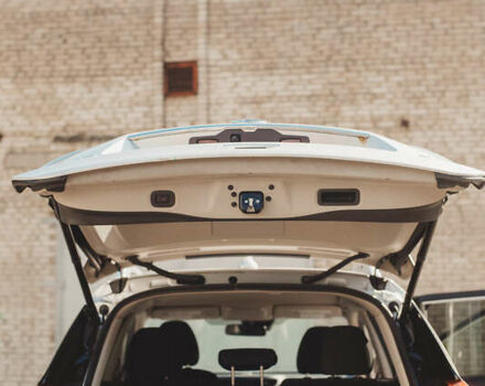 Серый Ниссан Rogue, объемом двигателя 2.5 л и пробегом 197 тыс. км за 15700 $, фото 14 на Automoto.ua