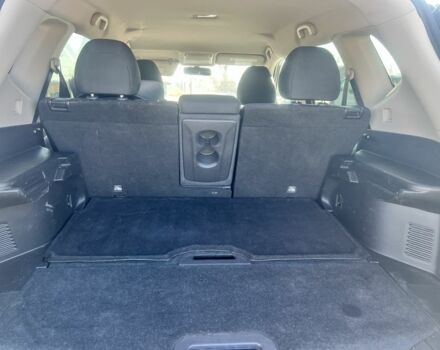 Серый Ниссан Rogue, объемом двигателя 2.5 л и пробегом 95 тыс. км за 16200 $, фото 4 на Automoto.ua