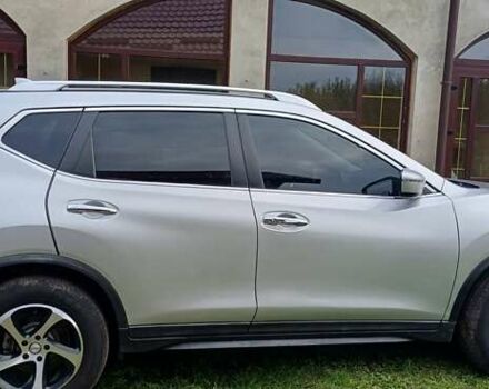 Сірий Ніссан Rogue, об'ємом двигуна 2.49 л та пробігом 185 тис. км за 16500 $, фото 3 на Automoto.ua