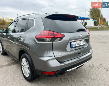 Серый Ниссан Rogue, объемом двигателя 2.49 л и пробегом 83 тыс. км за 16100 $, фото 10 на Automoto.ua