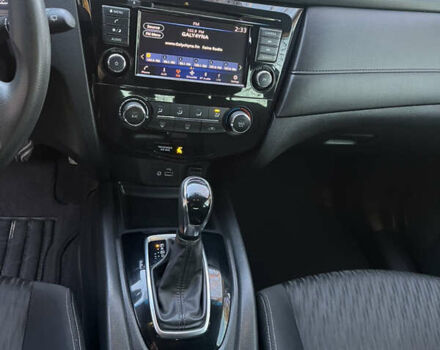 Серый Ниссан Rogue, объемом двигателя 2.49 л и пробегом 115 тыс. км за 12800 $, фото 58 на Automoto.ua