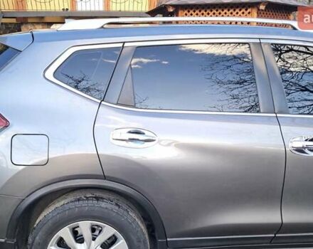 Серый Ниссан Rogue, объемом двигателя 2.49 л и пробегом 70 тыс. км за 15555 $, фото 2 на Automoto.ua