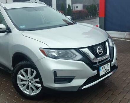 Серый Ниссан Rogue, объемом двигателя 2.49 л и пробегом 78 тыс. км за 17200 $, фото 8 на Automoto.ua