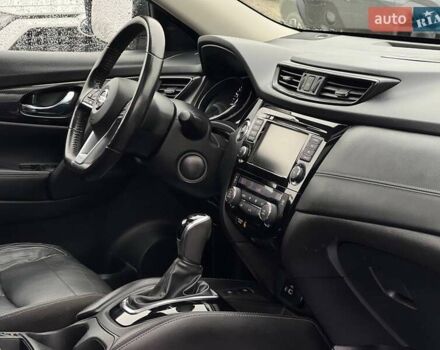 Серый Ниссан Rogue, объемом двигателя 2.49 л и пробегом 127 тыс. км за 16500 $, фото 11 на Automoto.ua