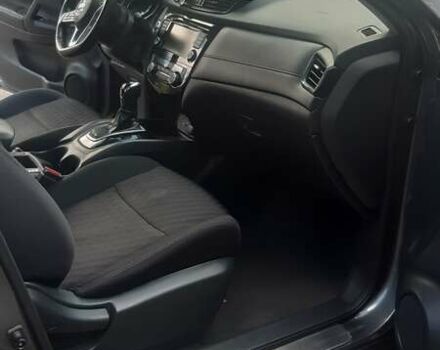 Серый Ниссан Rogue, объемом двигателя 2.5 л и пробегом 173 тыс. км за 15500 $, фото 6 на Automoto.ua