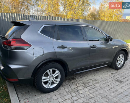 Серый Ниссан Rogue, объемом двигателя 2.49 л и пробегом 115 тыс. км за 12800 $, фото 12 на Automoto.ua