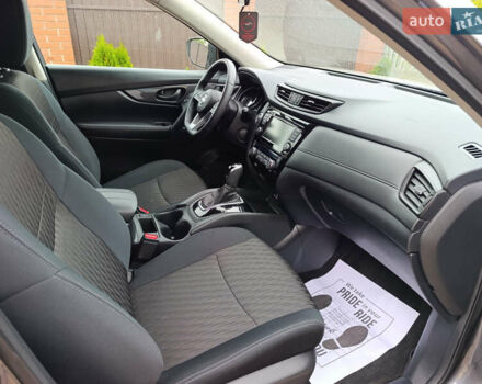 Сірий Ніссан Rogue, об'ємом двигуна 2.49 л та пробігом 118 тис. км за 16700 $, фото 11 на Automoto.ua