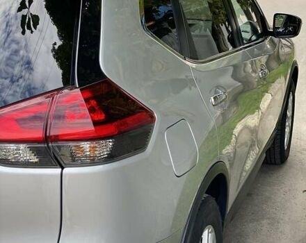 Серый Ниссан Rogue, объемом двигателя 2.5 л и пробегом 116 тыс. км за 16300 $, фото 5 на Automoto.ua