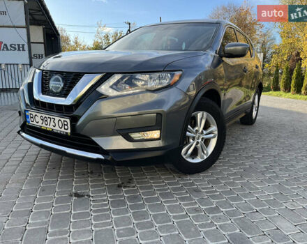 Серый Ниссан Rogue, объемом двигателя 2.49 л и пробегом 115 тыс. км за 12800 $, фото 20 на Automoto.ua