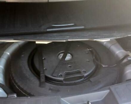 Серый Ниссан Rogue, объемом двигателя 2.49 л и пробегом 115 тыс. км за 16500 $, фото 45 на Automoto.ua