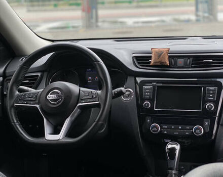 Серый Ниссан Rogue, объемом двигателя 2.49 л и пробегом 92 тыс. км за 16999 $, фото 7 на Automoto.ua