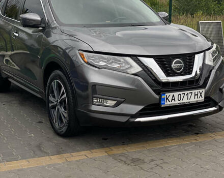 Серый Ниссан Rogue, объемом двигателя 2.49 л и пробегом 92 тыс. км за 16999 $, фото 3 на Automoto.ua