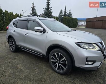 Серый Ниссан Rogue, объемом двигателя 2.49 л и пробегом 100 тыс. км за 17300 $, фото 2 на Automoto.ua
