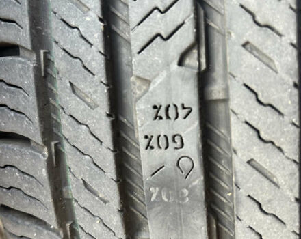 Сірий Ніссан Rogue, об'ємом двигуна 2.49 л та пробігом 120 тис. км за 14000 $, фото 24 на Automoto.ua