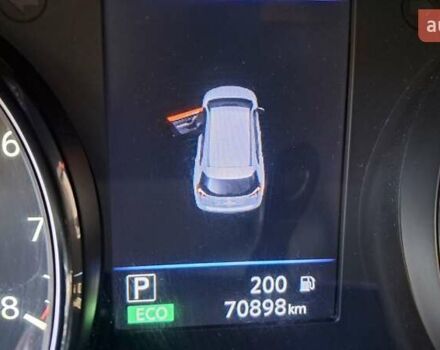 Серый Ниссан Rogue, объемом двигателя 2.49 л и пробегом 70 тыс. км за 15555 $, фото 8 на Automoto.ua