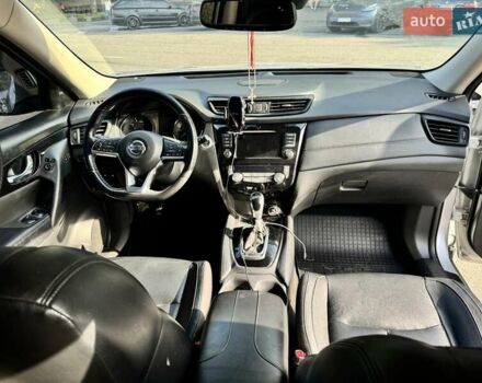 Сірий Ніссан Rogue, об'ємом двигуна 2.49 л та пробігом 250 тис. км за 13300 $, фото 10 на Automoto.ua