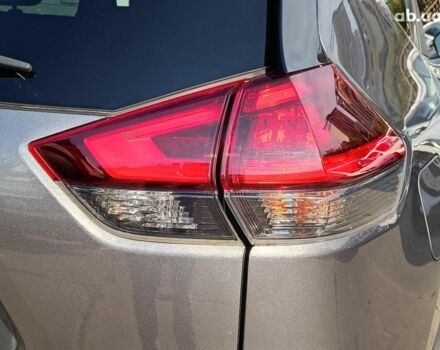 Серый Ниссан Rogue, объемом двигателя 2.5 л и пробегом 57 тыс. км за 15890 $, фото 9 на Automoto.ua