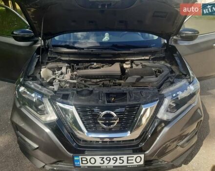 Серый Ниссан Rogue, объемом двигателя 2.5 л и пробегом 173 тыс. км за 15500 $, фото 13 на Automoto.ua