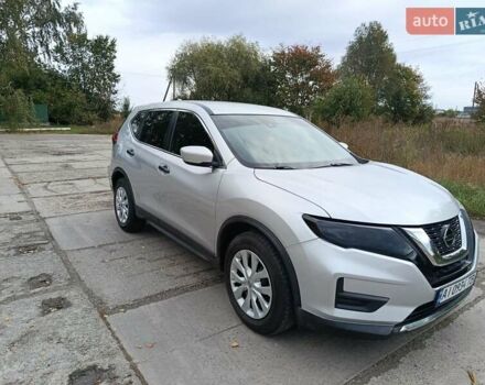 Серый Ниссан Rogue, объемом двигателя 2.5 л и пробегом 22 тыс. км за 15000 $, фото 6 на Automoto.ua