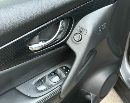 Серый Ниссан Rogue, объемом двигателя 2.5 л и пробегом 70 тыс. км за 14800 $, фото 19 на Automoto.ua