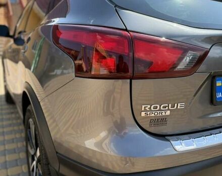 Серый Ниссан Rogue, объемом двигателя 2 л и пробегом 106 тыс. км за 16500 $, фото 3 на Automoto.ua