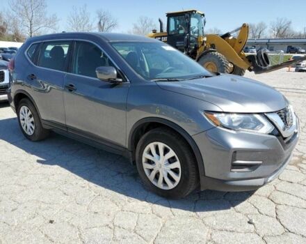 Серый Ниссан Rogue, объемом двигателя 2.5 л и пробегом 80 тыс. км за 2000 $, фото 3 на Automoto.ua