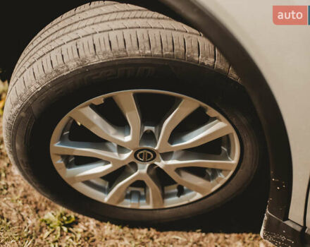 Серый Ниссан Rogue, объемом двигателя 2.5 л и пробегом 197 тыс. км за 15700 $, фото 34 на Automoto.ua