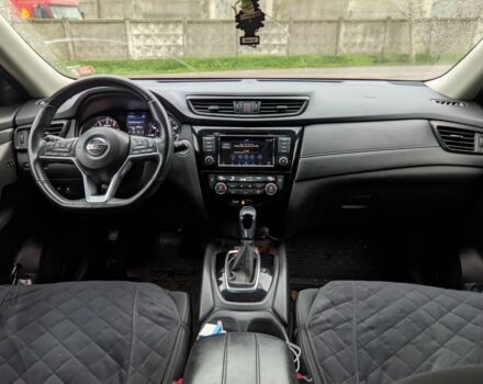 Сірий Ніссан Rogue, об'ємом двигуна 2.5 л та пробігом 135 тис. км за 17300 $, фото 6 на Automoto.ua