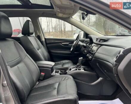 Серый Ниссан Rogue, объемом двигателя 2.49 л и пробегом 127 тыс. км за 16500 $, фото 12 на Automoto.ua