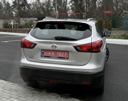 Серый Ниссан Rogue, объемом двигателя 2 л и пробегом 110 тыс. км за 13100 $, фото 4 на Automoto.ua