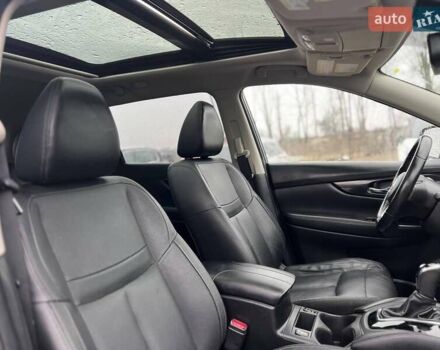 Серый Ниссан Rogue, объемом двигателя 2.49 л и пробегом 127 тыс. км за 16500 $, фото 15 на Automoto.ua