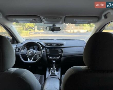 Серый Ниссан Rogue, объемом двигателя 2 л и пробегом 147 тыс. км за 15900 $, фото 9 на Automoto.ua