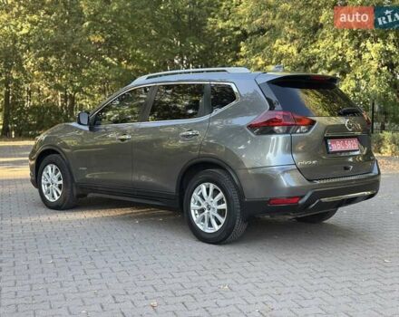 Серый Ниссан Rogue, объемом двигателя 2 л и пробегом 147 тыс. км за 15900 $, фото 3 на Automoto.ua