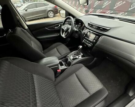 Серый Ниссан Rogue, объемом двигателя 2.5 л и пробегом 117 тыс. км за 14900 $, фото 28 на Automoto.ua