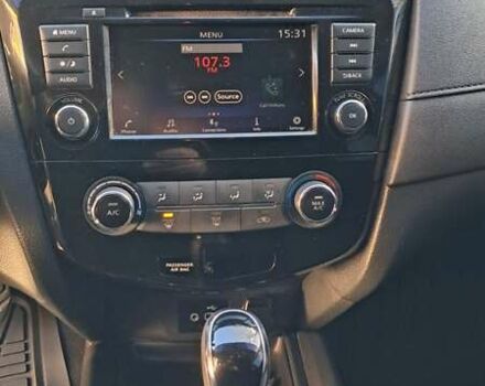 Серый Ниссан Rogue, объемом двигателя 2.49 л и пробегом 70 тыс. км за 15555 $, фото 10 на Automoto.ua