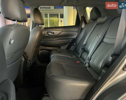 Серый Ниссан Rogue, объемом двигателя 2.49 л и пробегом 102 тыс. км за 15599 $, фото 13 на Automoto.ua